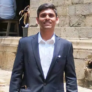 Job Opportunity|Adv. Moksh Jain, Mumbai [Onsite; Civil, Criminal & Commercial Litigation; Fresher]| Apply Now|Vidhi Sanskaar