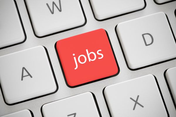 Job Opportunity|Legal Associate – Trademarks & Patents|JR Compliance|Apply Now|Vidhi Sanskaar
